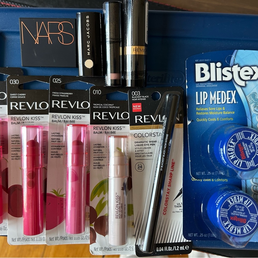 Revlon Pink Red Lip Balm Gloss